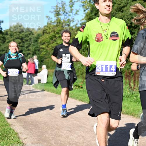27.09.2026 - 35. Volkslauf durch das schöne Alstertal Dr. Thomas Lammeyer http://msf.ph/oto/10565431 27.09.2026 10:37:31 Laufen 3052, 3051, 113, 3114 meine-sportfotos.de