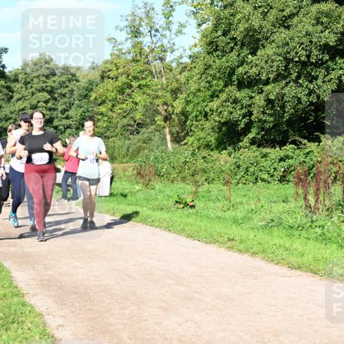 27.09.2026 - 35. Volkslauf durch das schöne Alstertal Dr. Thomas Lammeyer http://msf.ph/oto/10565556 27.09.2026 10:37:45 Laufen 3037, 3038 meine-sportfotos.de