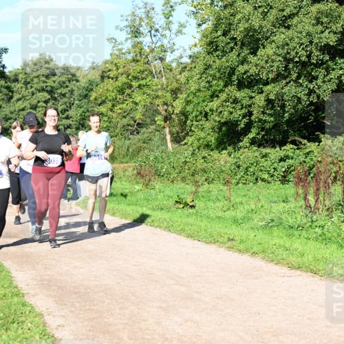 27.09.2026 - 35. Volkslauf durch das schöne Alstertal Dr. Thomas Lammeyer http://msf.ph/oto/10565560 27.09.2026 10:37:45 Laufen 3037, 3038, 3014 meine-sportfotos.de