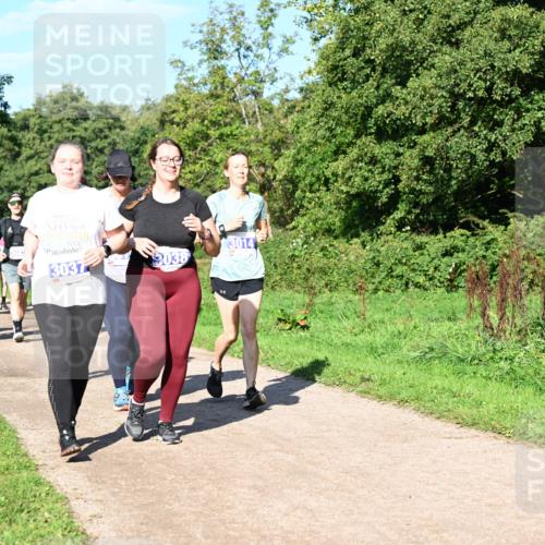 27.09.2026 - 35. Volkslauf durch das schöne Alstertal Dr. Thomas Lammeyer http://msf.ph/oto/10565573 27.09.2026 10:37:47 Laufen 3037, 3038, 3014 meine-sportfotos.de