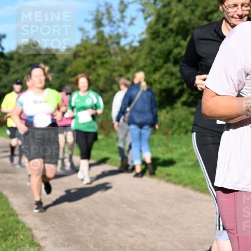 27.09.2026 - 35. Volkslauf durch das schöne Alstertal Dr. Thomas Lammeyer http://msf.ph/oto/10565640 27.09.2026 10:37:54 Laufen 3084 meine-sportfotos.de