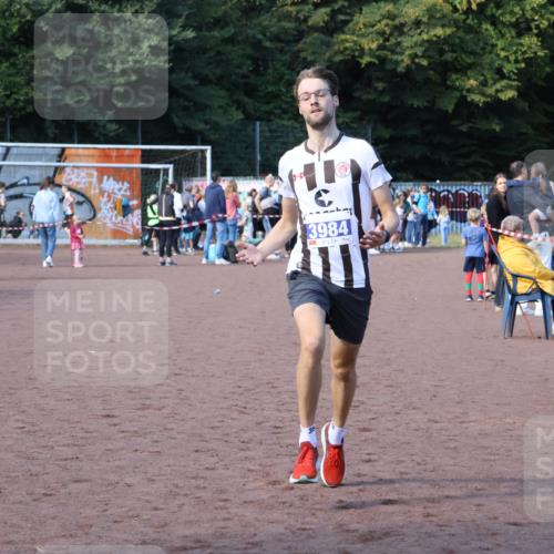 27.09.2026 - 35. Volkslauf durch das schöne Alstertal Strokosch-Dieckow http://msf.ph/oto/10565658 27.09.2026 11:09:06 Ziel 3984 meine-sportfotos.de