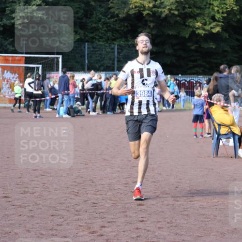 27.09.2026 - 35. Volkslauf durch das schöne Alstertal Strokosch-Dieckow http://msf.ph/oto/10565694 27.09.2026 11:09:05 Ziel 3984 meine-sportfotos.de