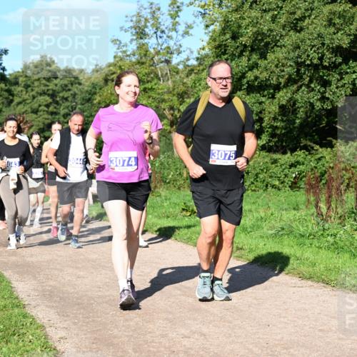 27.09.2026 - 35. Volkslauf durch das schöne Alstertal Dr. Thomas Lammeyer http://msf.ph/oto/10565778 27.09.2026 10:38:13 Laufen 3075, 3044, 043, 3074 meine-sportfotos.de
