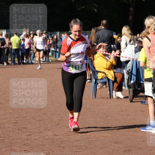 27.09.2026 - 35. Volkslauf durch das schöne Alstertal Strokosch-Dieckow http://msf.ph/oto/10565788 27.09.2026 11:08:11 Ziel 3112, 4112 meine-sportfotos.de