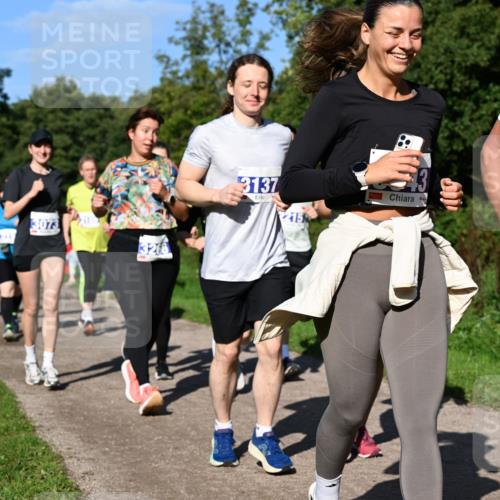 27.09.2026 - 35. Volkslauf durch das schöne Alstertal Dr. Thomas Lammeyer http://msf.ph/oto/10565816 27.09.2026 10:38:17 Laufen 3073, 3266, 3137, 215, 304 meine-sportfotos.de