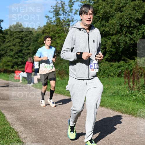 27.09.2026 - 35. Volkslauf durch das schöne Alstertal Dr. Thomas Lammeyer http://msf.ph/oto/10565960 27.09.2026 10:38:41 Laufen 4107, 396 meine-sportfotos.de