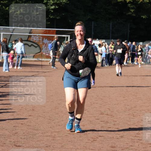 27.09.2026 - 35. Volkslauf durch das schöne Alstertal Strokosch-Dieckow http://msf.ph/oto/10566111 27.09.2026 11:05:54 Ziel 3059, 4955 meine-sportfotos.de