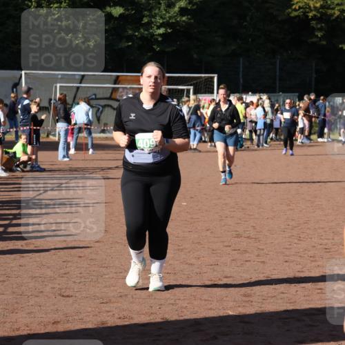 27.09.2026 - 35. Volkslauf durch das schöne Alstertal Strokosch-Dieckow http://msf.ph/oto/10566152 27.09.2026 11:05:47 Ziel 4090, 4170, 4955 meine-sportfotos.de