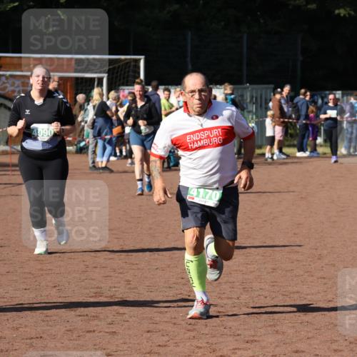27.09.2026 - 35. Volkslauf durch das schöne Alstertal Strokosch-Dieckow http://msf.ph/oto/10566182 27.09.2026 11:05:43 Ziel 4090, 4170 meine-sportfotos.de