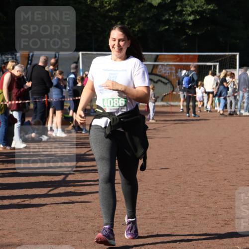 27.09.2026 - 35. Volkslauf durch das schöne Alstertal Strokosch-Dieckow http://msf.ph/oto/10566262 27.09.2026 11:05:09 Ziel 4086 meine-sportfotos.de