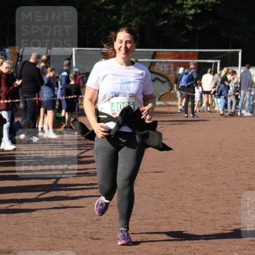 27.09.2026 - 35. Volkslauf durch das schöne Alstertal Strokosch-Dieckow http://msf.ph/oto/10566277 27.09.2026 11:05:09 Ziel 4086 meine-sportfotos.de