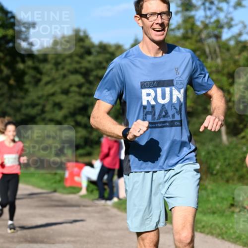 27.09.2026 - 35. Volkslauf durch das schöne Alstertal Dr. Thomas Lammeyer http://msf.ph/oto/10566417 27.09.2026 10:40:10 Laufen 2024 meine-sportfotos.de