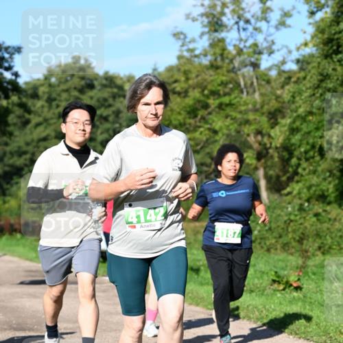 27.09.2026 - 35. Volkslauf durch das schöne Alstertal Dr. Thomas Lammeyer http://msf.ph/oto/10566509 27.09.2026 10:40:25 Laufen 4142, 2026, 4187 meine-sportfotos.de