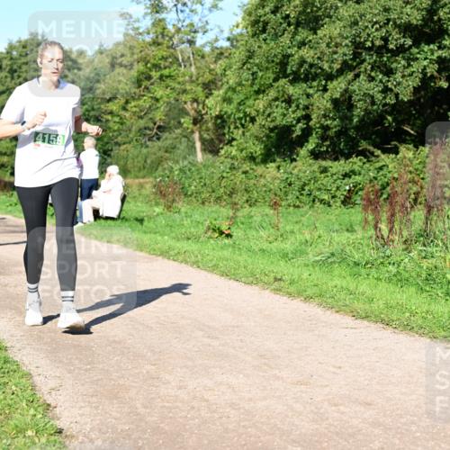 27.09.2026 - 35. Volkslauf durch das schöne Alstertal Dr. Thomas Lammeyer http://msf.ph/oto/10566889 27.09.2026 10:41:36 Laufen 4148, 4159 meine-sportfotos.de