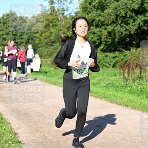27.09.2026 - 35. Volkslauf durch das schöne Alstertal Dr. Thomas Lammeyer http://msf.ph/oto/10566970 27.09.2026 10:41:45 Laufen 4954 meine-sportfotos.de