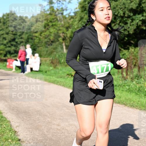 27.09.2026 - 35. Volkslauf durch das schöne Alstertal Dr. Thomas Lammeyer http://msf.ph/oto/10567039 27.09.2026 10:41:53 Laufen 4171 meine-sportfotos.de