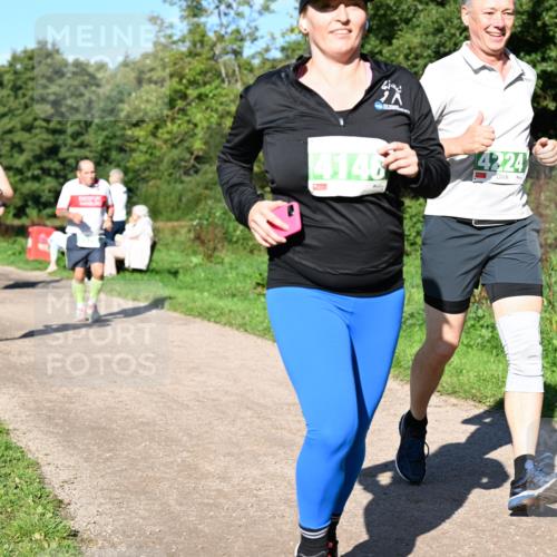 27.09.2026 - 35. Volkslauf durch das schöne Alstertal Dr. Thomas Lammeyer http://msf.ph/oto/10567286 27.09.2026 10:42:23 Laufen 4146, 4224, 3 meine-sportfotos.de