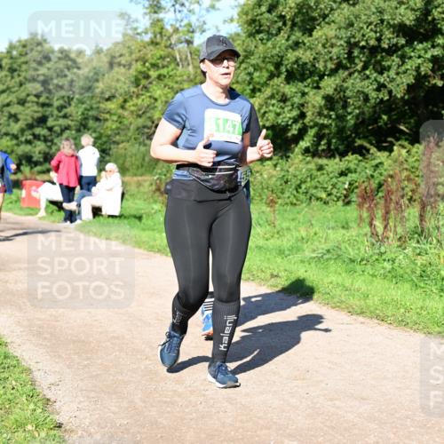27.09.2026 - 35. Volkslauf durch das schöne Alstertal Dr. Thomas Lammeyer http://msf.ph/oto/10567372 27.09.2026 10:42:33 Laufen 4147 meine-sportfotos.de