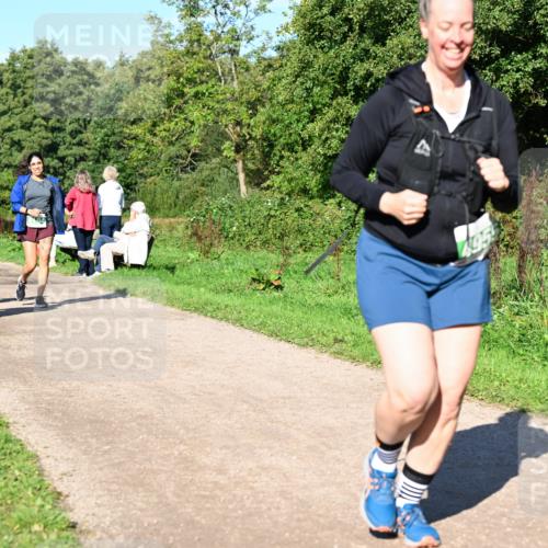 27.09.2026 - 35. Volkslauf durch das schöne Alstertal Dr. Thomas Lammeyer http://msf.ph/oto/10567384 27.09.2026 10:42:35 Laufen 495 meine-sportfotos.de