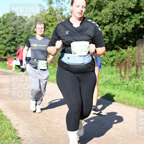 27.09.2026 - 35. Volkslauf durch das schöne Alstertal Dr. Thomas Lammeyer http://msf.ph/oto/10567423 27.09.2026 10:42:39 Laufen 4090 meine-sportfotos.de