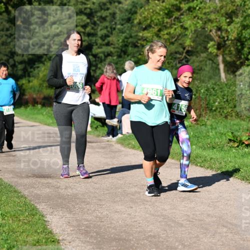 27.09.2026 - 35. Volkslauf durch das schöne Alstertal Dr. Thomas Lammeyer http://msf.ph/oto/10567464 27.09.2026 10:42:54 Laufen 189, 086, 4961, 4156 meine-sportfotos.de