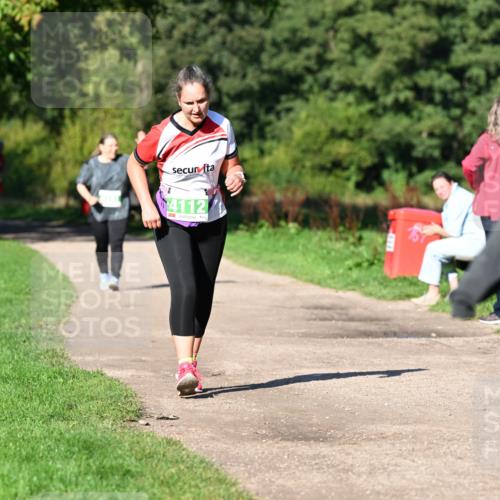 27.09.2026 - 35. Volkslauf durch das schöne Alstertal Dr. Thomas Lammeyer http://msf.ph/oto/10567492 27.09.2026 10:43:02 Laufen 4112 meine-sportfotos.de