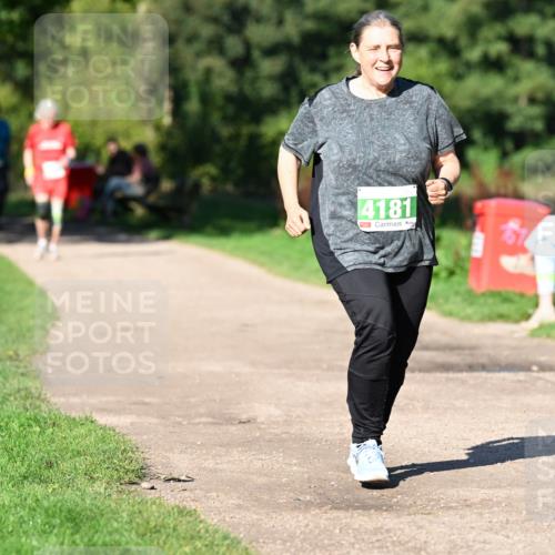 27.09.2026 - 35. Volkslauf durch das schöne Alstertal Dr. Thomas Lammeyer http://msf.ph/oto/10567522 27.09.2026 10:43:13 Laufen 4181 meine-sportfotos.de