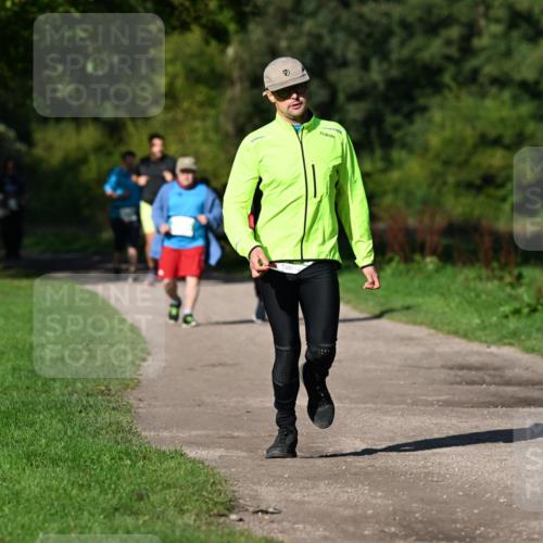 27.09.2026 - 35. Volkslauf durch das schöne Alstertal Dr. Thomas Lammeyer http://msf.ph/oto/10567605 27.09.2026 10:43:56 Laufen  meine-sportfotos.de