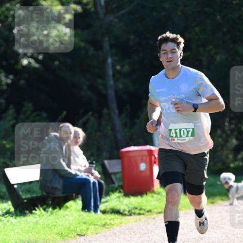 27.09.2026 - 35. Volkslauf durch das schöne Alstertal Dr. Thomas Lammeyer http://msf.ph/oto/10567647 27.09.2026 10:46:59 Laufen 4107 meine-sportfotos.de