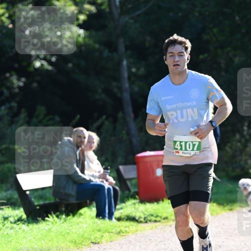 27.09.2026 - 35. Volkslauf durch das schöne Alstertal Dr. Thomas Lammeyer http://msf.ph/oto/10567648 27.09.2026 10:47:00 Laufen 4107 meine-sportfotos.de