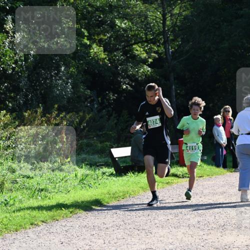 27.09.2026 - 35. Volkslauf durch das schöne Alstertal Dr. Thomas Lammeyer http://msf.ph/oto/10567681 27.09.2026 10:47:28 Laufen 4074, 4119 meine-sportfotos.de