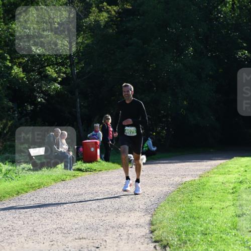 27.09.2026 - 35. Volkslauf durch das schöne Alstertal Dr. Thomas Lammeyer http://msf.ph/oto/10567725 27.09.2026 10:48:03 Laufen 4075 meine-sportfotos.de