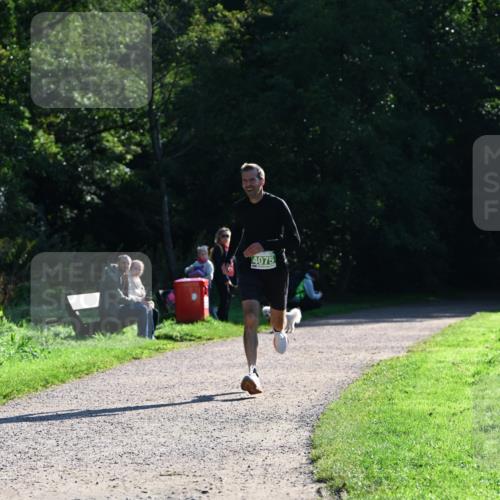 27.09.2026 - 35. Volkslauf durch das schöne Alstertal Dr. Thomas Lammeyer http://msf.ph/oto/10567726 27.09.2026 10:48:03 Laufen 4075 meine-sportfotos.de