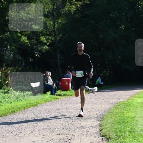 27.09.2026 - 35. Volkslauf durch das schöne Alstertal Dr. Thomas Lammeyer http://msf.ph/oto/10567729 27.09.2026 10:48:03 Laufen 4075 meine-sportfotos.de