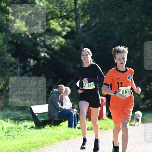 27.09.2026 - 35. Volkslauf durch das schöne Alstertal Dr. Thomas Lammeyer http://msf.ph/oto/10567858 27.09.2026 10:49:06 Laufen 4076, 4133 meine-sportfotos.de