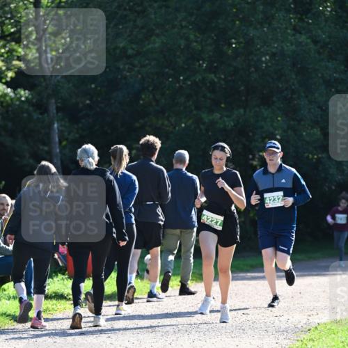 27.09.2026 - 35. Volkslauf durch das schöne Alstertal Dr. Thomas Lammeyer http://msf.ph/oto/10568167 27.09.2026 10:51:11 Laufen 4227, 4232 meine-sportfotos.de