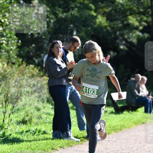 27.09.2026 - 35. Volkslauf durch das schöne Alstertal Dr. Thomas Lammeyer http://msf.ph/oto/10568270 27.09.2026 10:51:31 Laufen 4103 meine-sportfotos.de