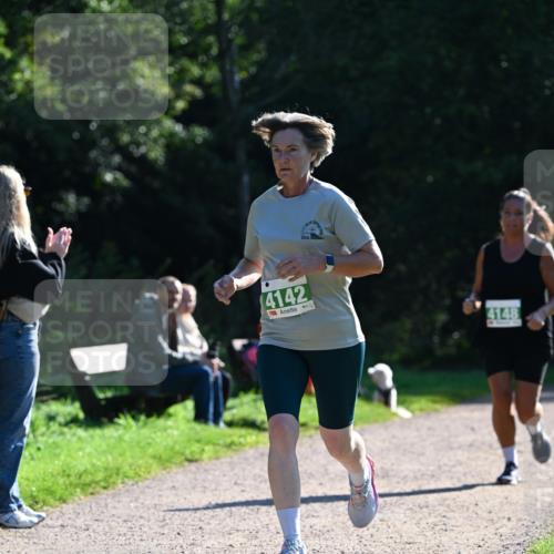 27.09.2026 - 35. Volkslauf durch das schöne Alstertal Dr. Thomas Lammeyer http://msf.ph/oto/10568283 27.09.2026 10:51:35 Laufen 4142, 4148 meine-sportfotos.de