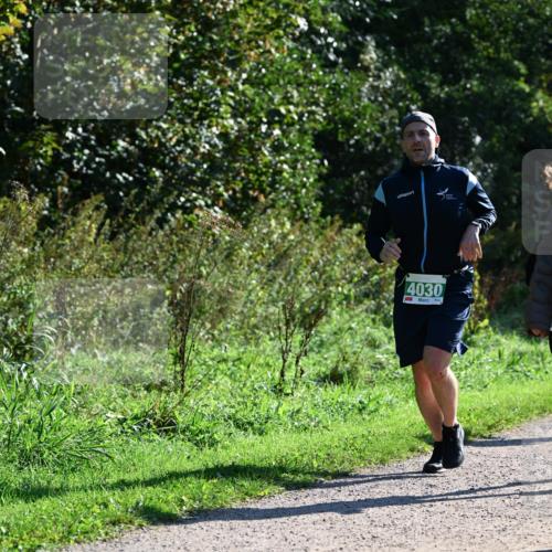 27.09.2026 - 35. Volkslauf durch das schöne Alstertal Dr. Thomas Lammeyer http://msf.ph/oto/10568443 27.09.2026 10:52:49 Laufen 4030 meine-sportfotos.de