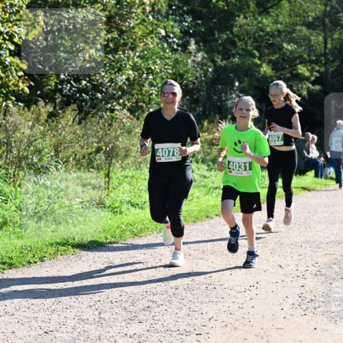 27.09.2026 - 35. Volkslauf durch das schöne Alstertal Dr. Thomas Lammeyer http://msf.ph/oto/10568533 27.09.2026 10:53:21 Laufen 4078, 4031, 4067 meine-sportfotos.de