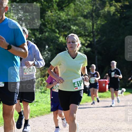 27.09.2026 - 35. Volkslauf durch das schöne Alstertal Dr. Thomas Lammeyer http://msf.ph/oto/10568760 27.09.2026 10:54:36 Laufen 4049, 40, 415 meine-sportfotos.de