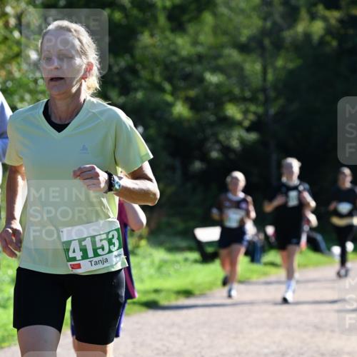 27.09.2026 - 35. Volkslauf durch das schöne Alstertal Dr. Thomas Lammeyer http://msf.ph/oto/10568769 27.09.2026 10:54:37 Laufen 4153 meine-sportfotos.de