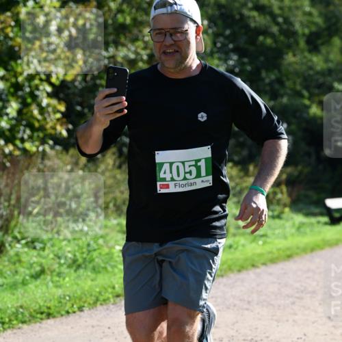 27.09.2026 - 35. Volkslauf durch das schöne Alstertal Dr. Thomas Lammeyer http://msf.ph/oto/10568915 27.09.2026 10:55:12 Laufen 4051 meine-sportfotos.de