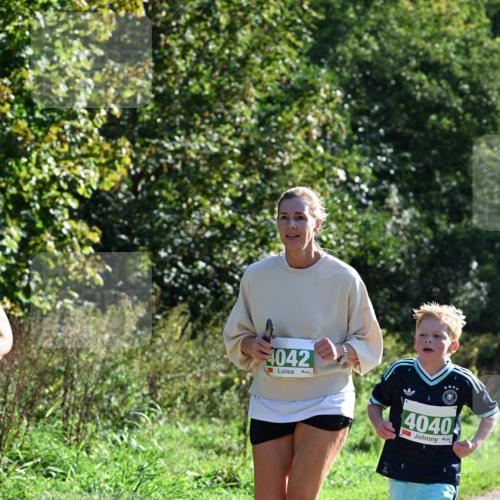 27.09.2026 - 35. Volkslauf durch das schöne Alstertal Dr. Thomas Lammeyer http://msf.ph/oto/10568940 27.09.2026 10:55:21 Laufen 4042, 4040 meine-sportfotos.de