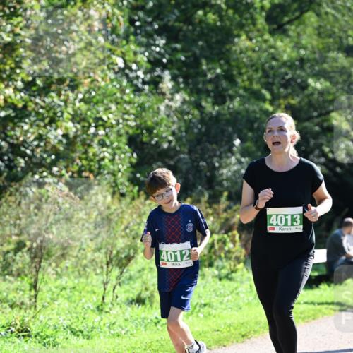 27.09.2026 - 35. Volkslauf durch das schöne Alstertal Dr. Thomas Lammeyer http://msf.ph/oto/10569064 27.09.2026 10:56:06 Laufen 4012, 4013 meine-sportfotos.de
