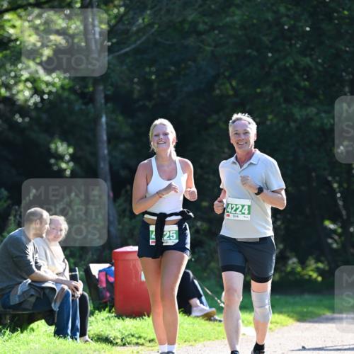 27.09.2026 - 35. Volkslauf durch das schöne Alstertal Dr. Thomas Lammeyer http://msf.ph/oto/10569233 27.09.2026 10:56:46 Laufen 4, 25, 4224 meine-sportfotos.de