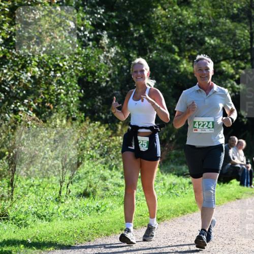 27.09.2026 - 35. Volkslauf durch das schöne Alstertal Dr. Thomas Lammeyer http://msf.ph/oto/10569249 27.09.2026 10:56:50 Laufen 25, 4224 meine-sportfotos.de