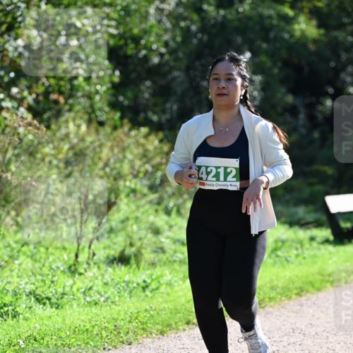 27.09.2026 - 35. Volkslauf durch das schöne Alstertal Dr. Thomas Lammeyer http://msf.ph/oto/10569289 27.09.2026 10:57:09 Laufen 4212 meine-sportfotos.de