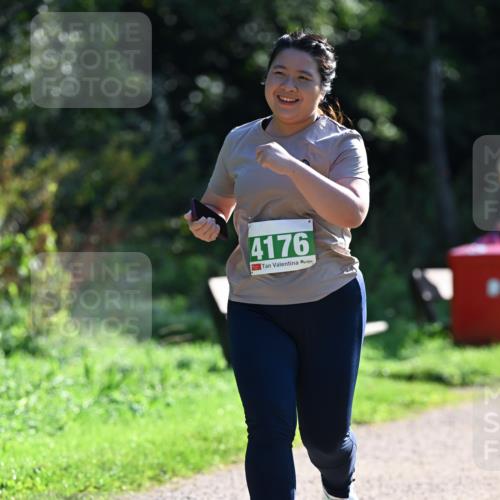 27.09.2026 - 35. Volkslauf durch das schöne Alstertal Dr. Thomas Lammeyer http://msf.ph/oto/10569643 27.09.2026 10:59:10 Laufen 4176 meine-sportfotos.de